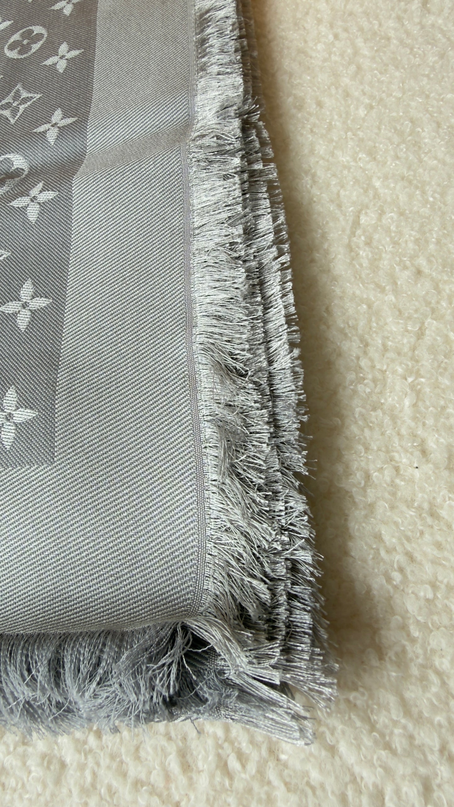 BRAND NEW MONOGRAM SHAWL SHINE/PEARL GREY