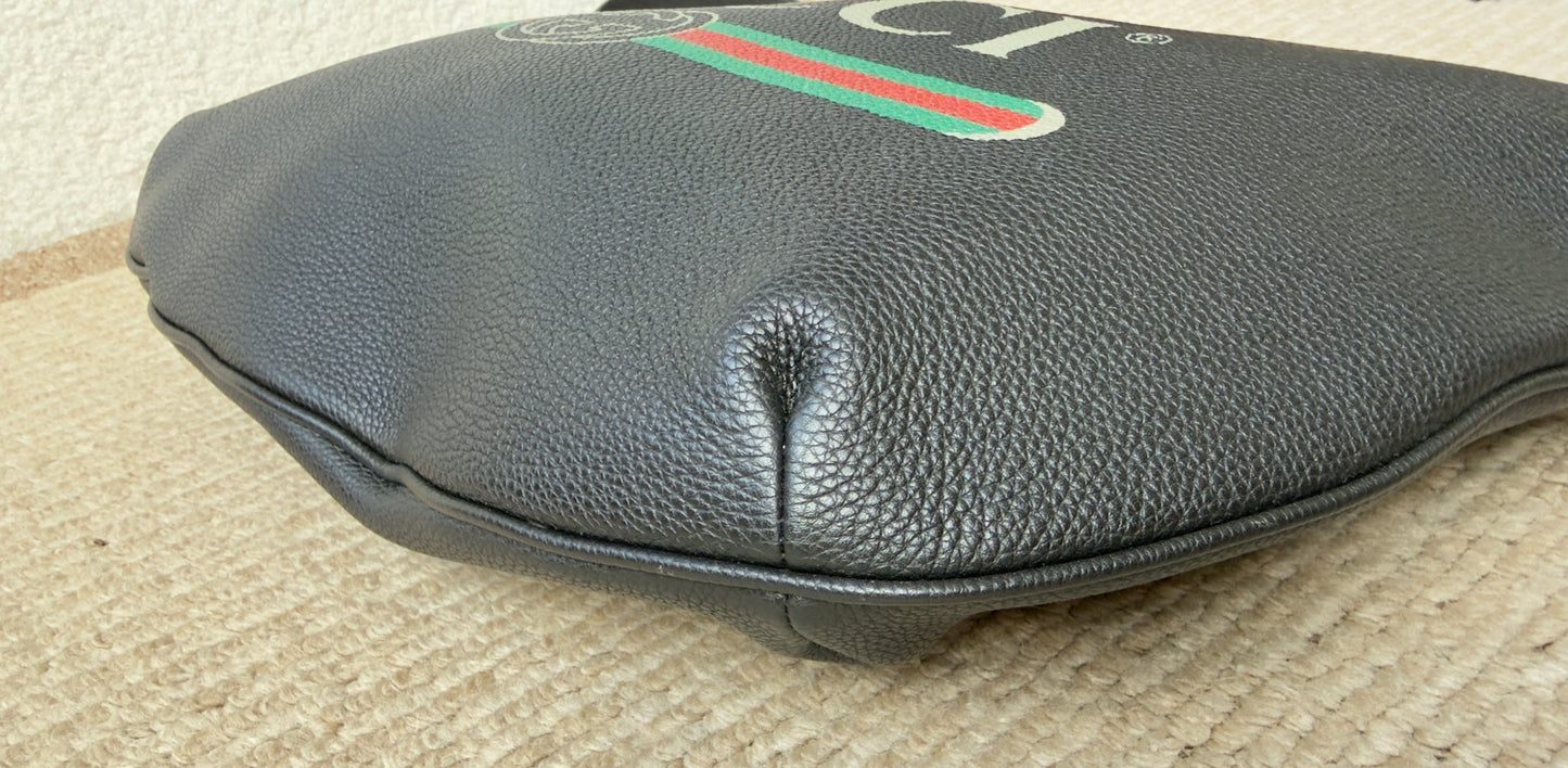 GUCCI PRINT HALF MOON HOBO BAG (Unisex)