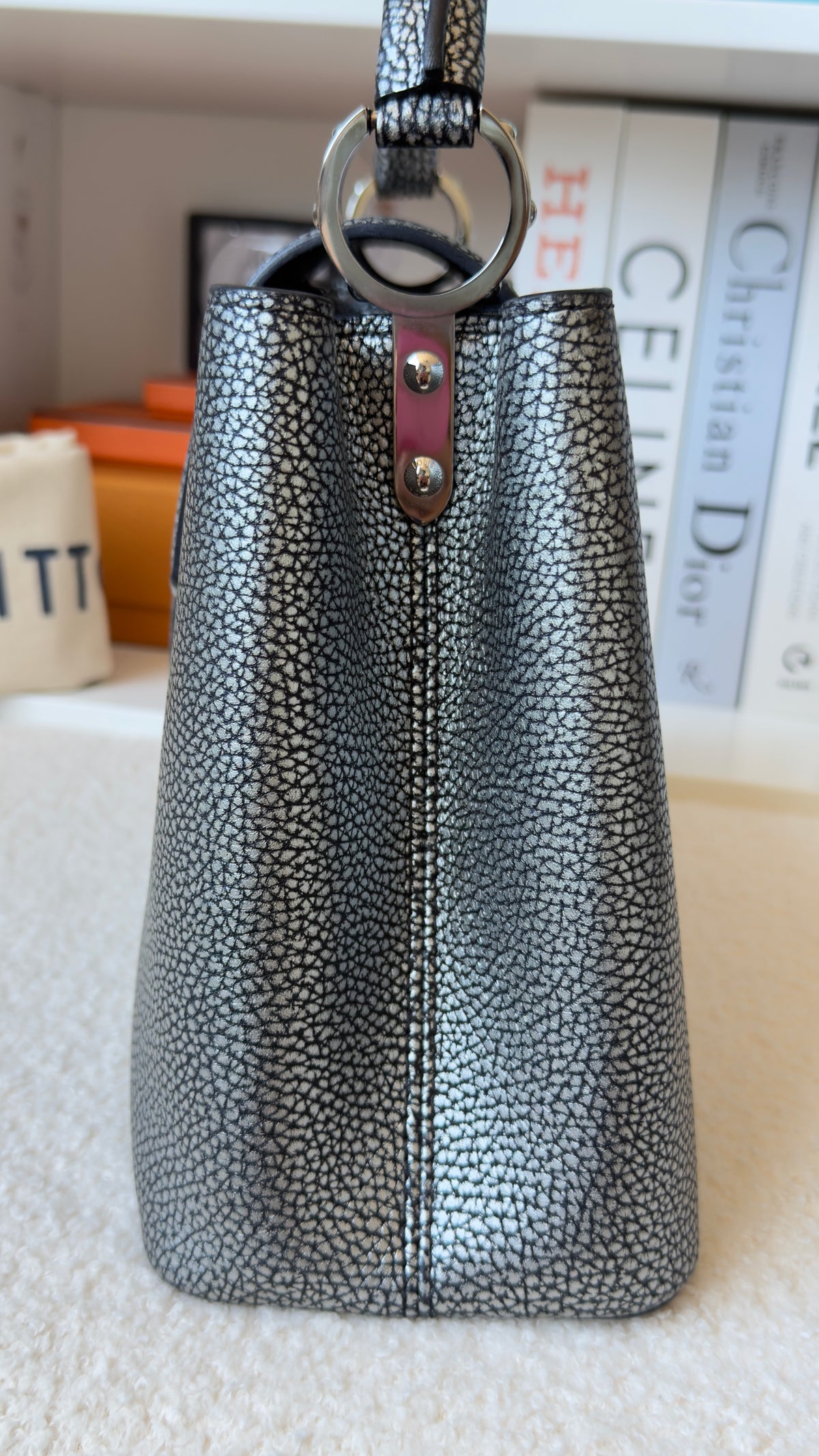 Capucines PM Chrome Taurillon Metallic Leather Crossbody Bag Silver