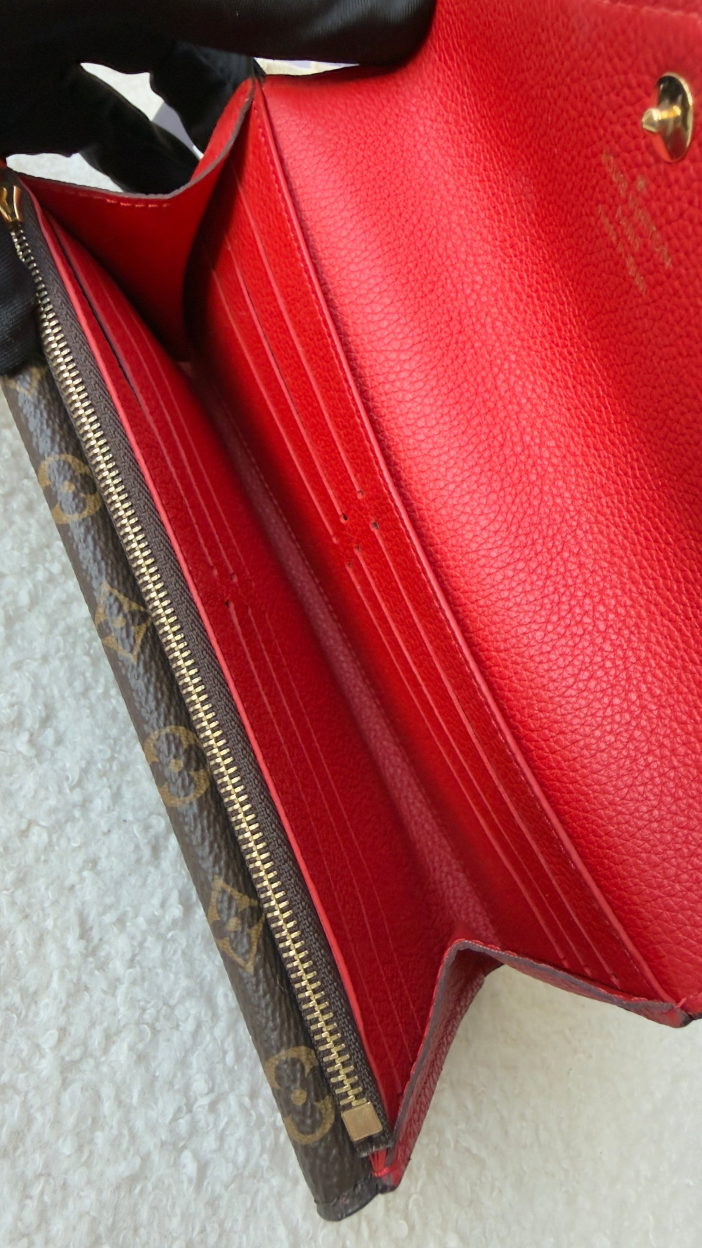 DOUBLE V RED/RUBIS CALFSKIN WALLET