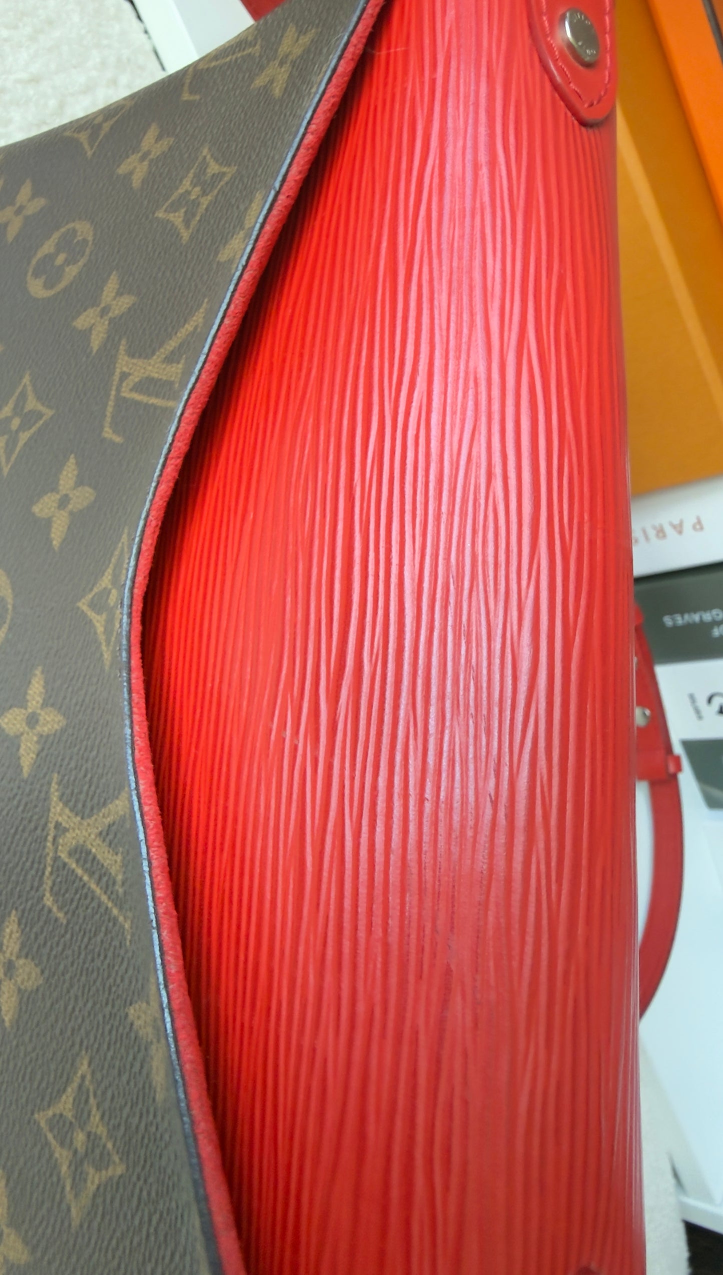 ST’MICHEL COQUELICOT RED EPI LEATHER MNG CANVAS BAG