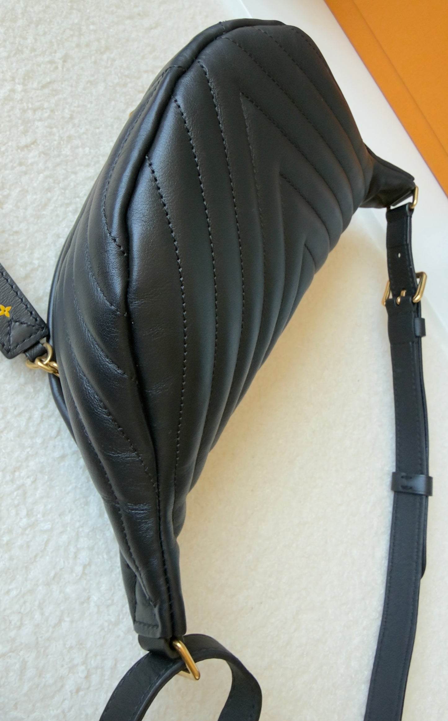 NEW WAVE BUMBAG BLACK CALFSKIN BAG