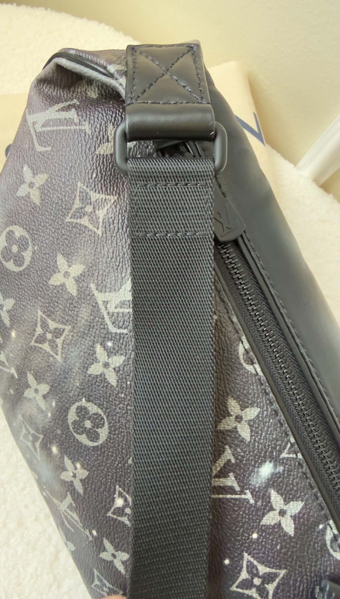 LIMITED EDITION GALAXY DISCOVERY MNG BUMBAG (UNISEX)