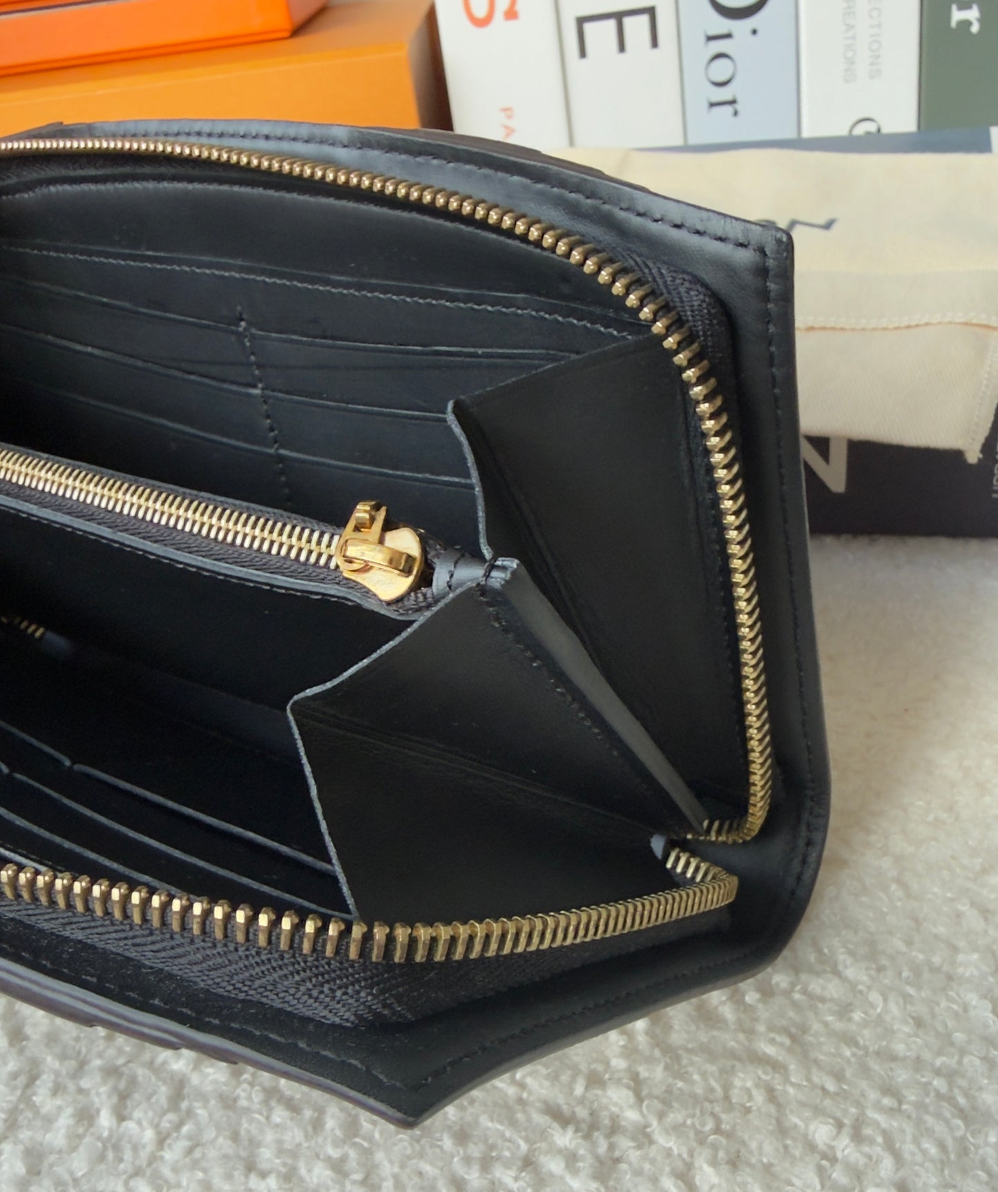 LIMITED EDITION BROGUE STEAMER MNG ZIPPY WALLET