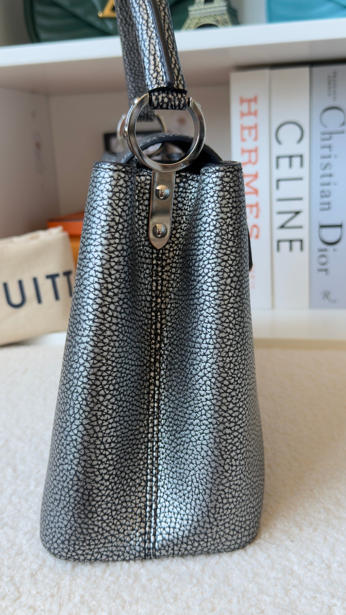 Capucines PM Chrome Taurillon Metallic Leather Crossbody Bag Silver