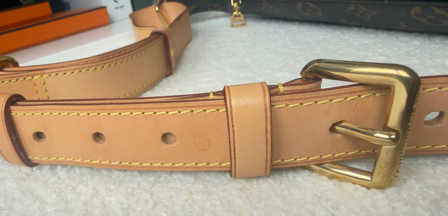 MONOGRAM CANVAS BUMBAG