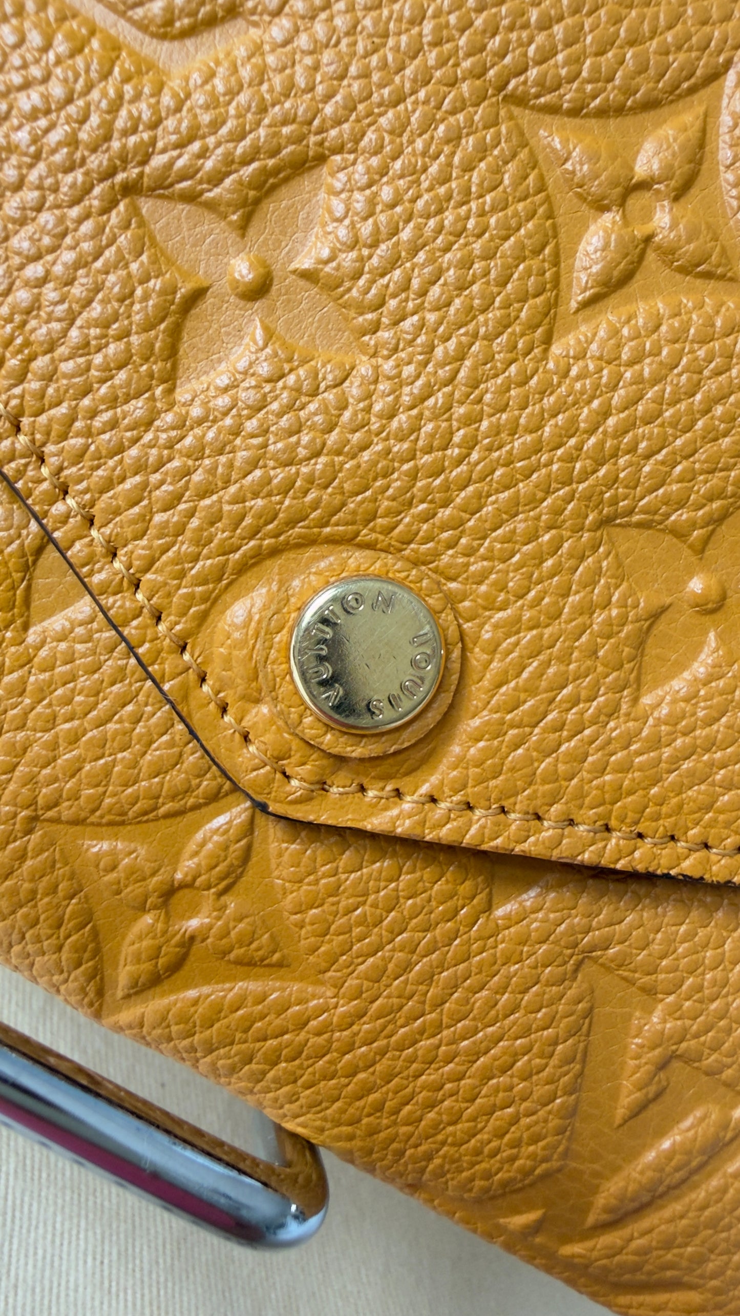 Safran Empreinte Leather Compact Curieuse Wallet