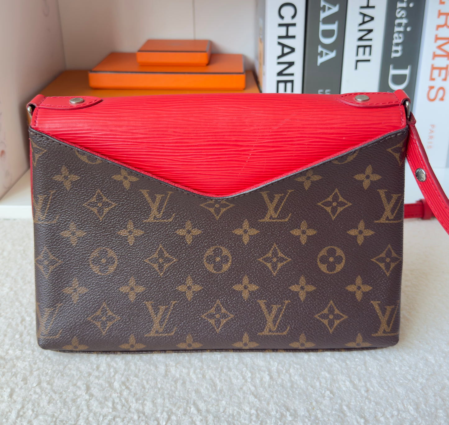 ST’MICHEL COQUELICOT RED EPI LEATHER MNG CANVAS BAG