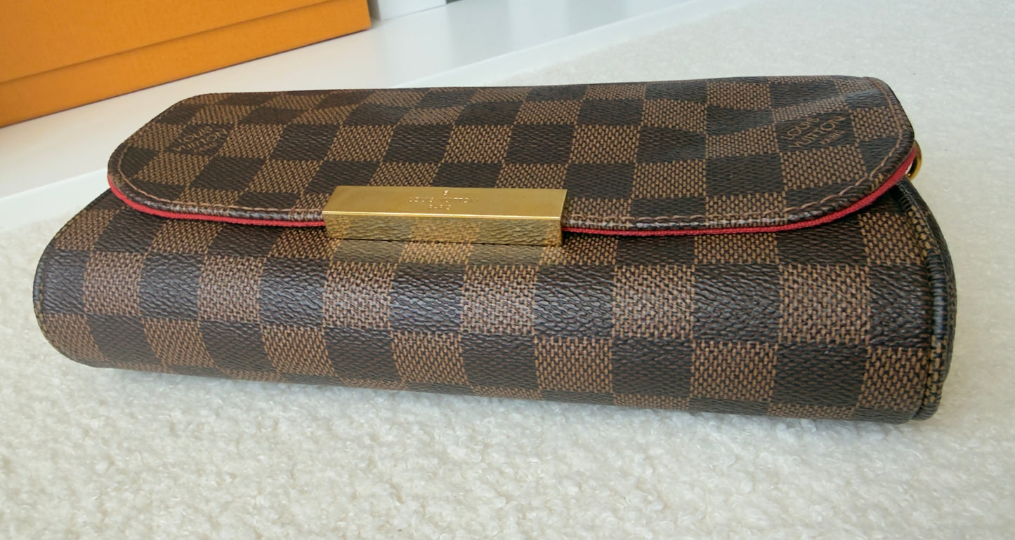 FAVORITE PM DAMIER EBENE CLUTCH/CROSSBODY