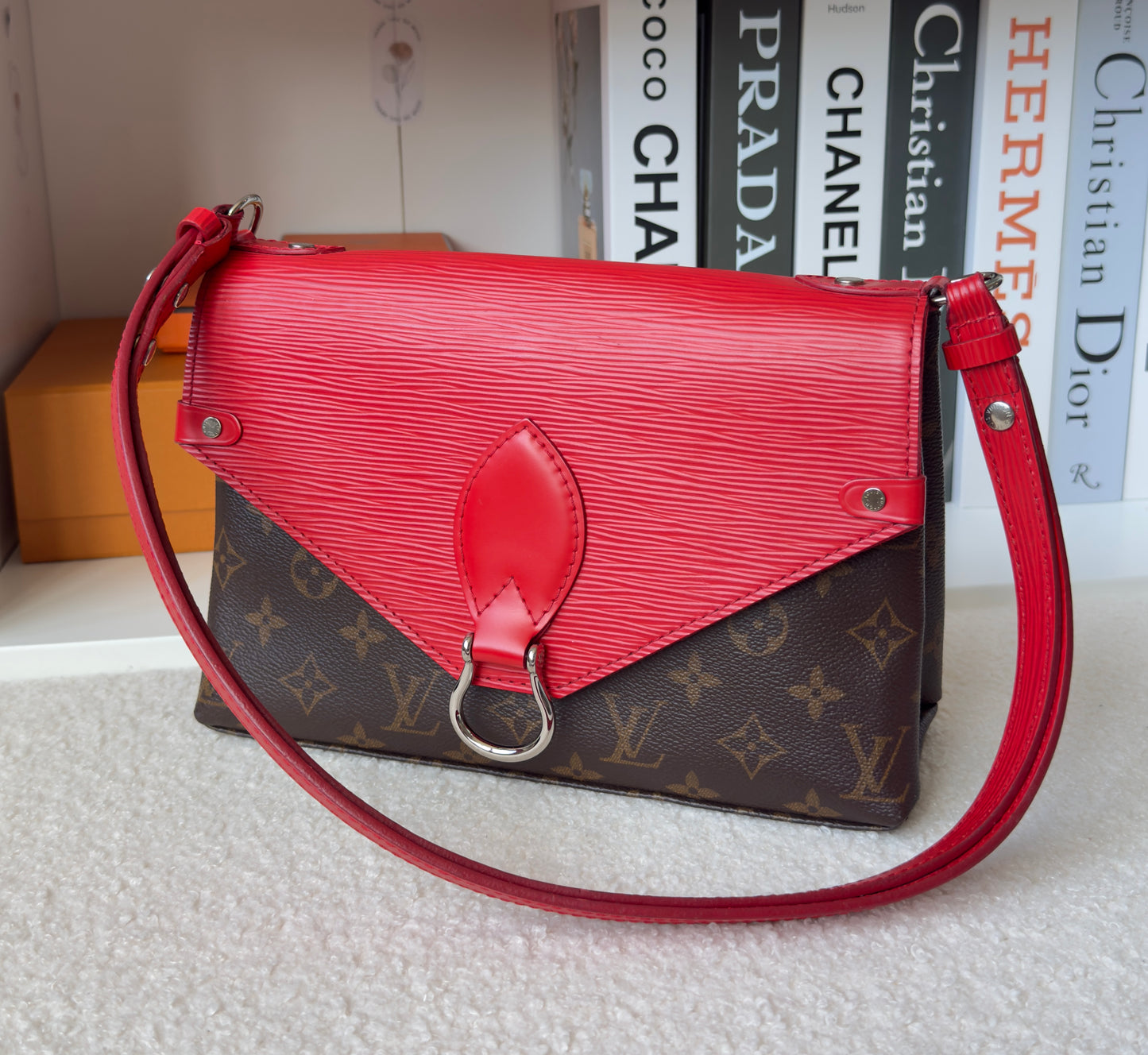 ST’MICHEL COQUELICOT RED EPI LEATHER MNG CANVAS BAG