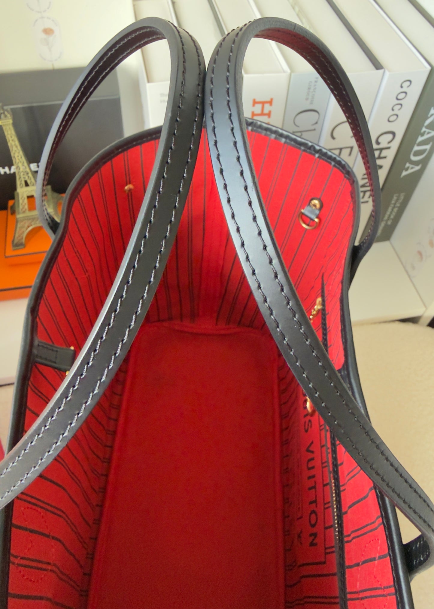 NEVERFULL MNG MM WORLD TOUR W/POCHETTE