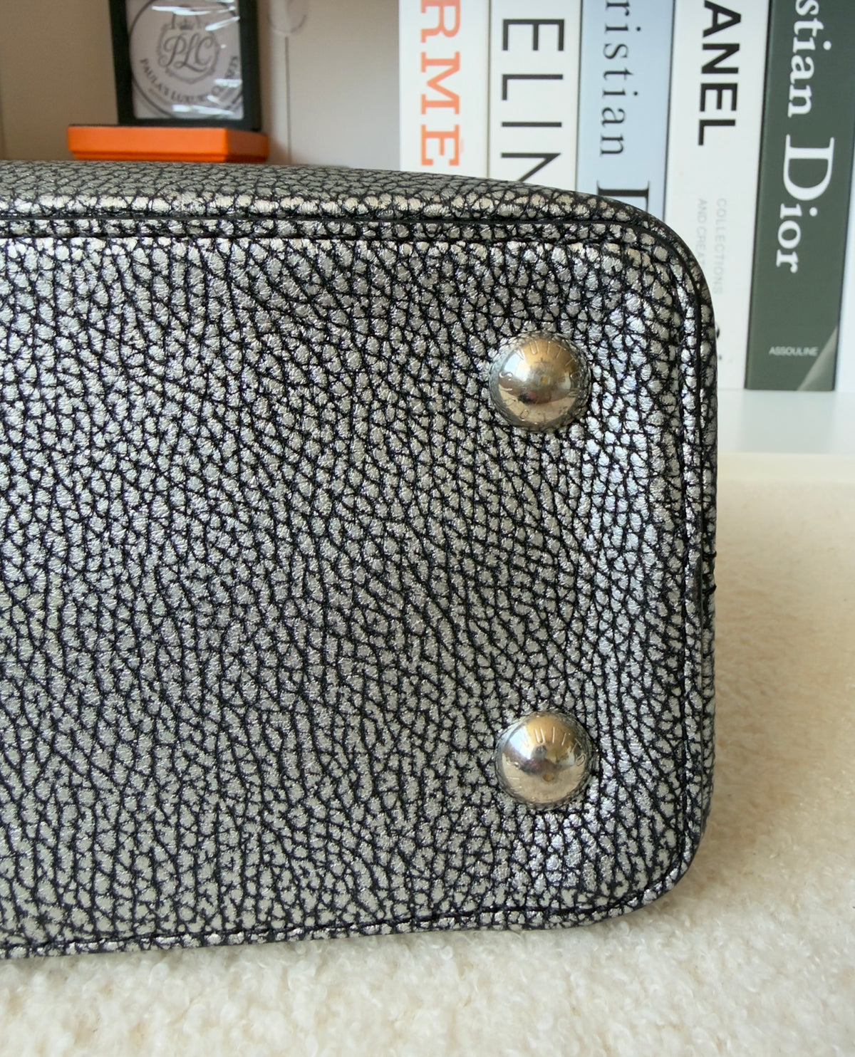 Capucines PM Chrome Taurillon Metallic Leather Crossbody Bag Silver