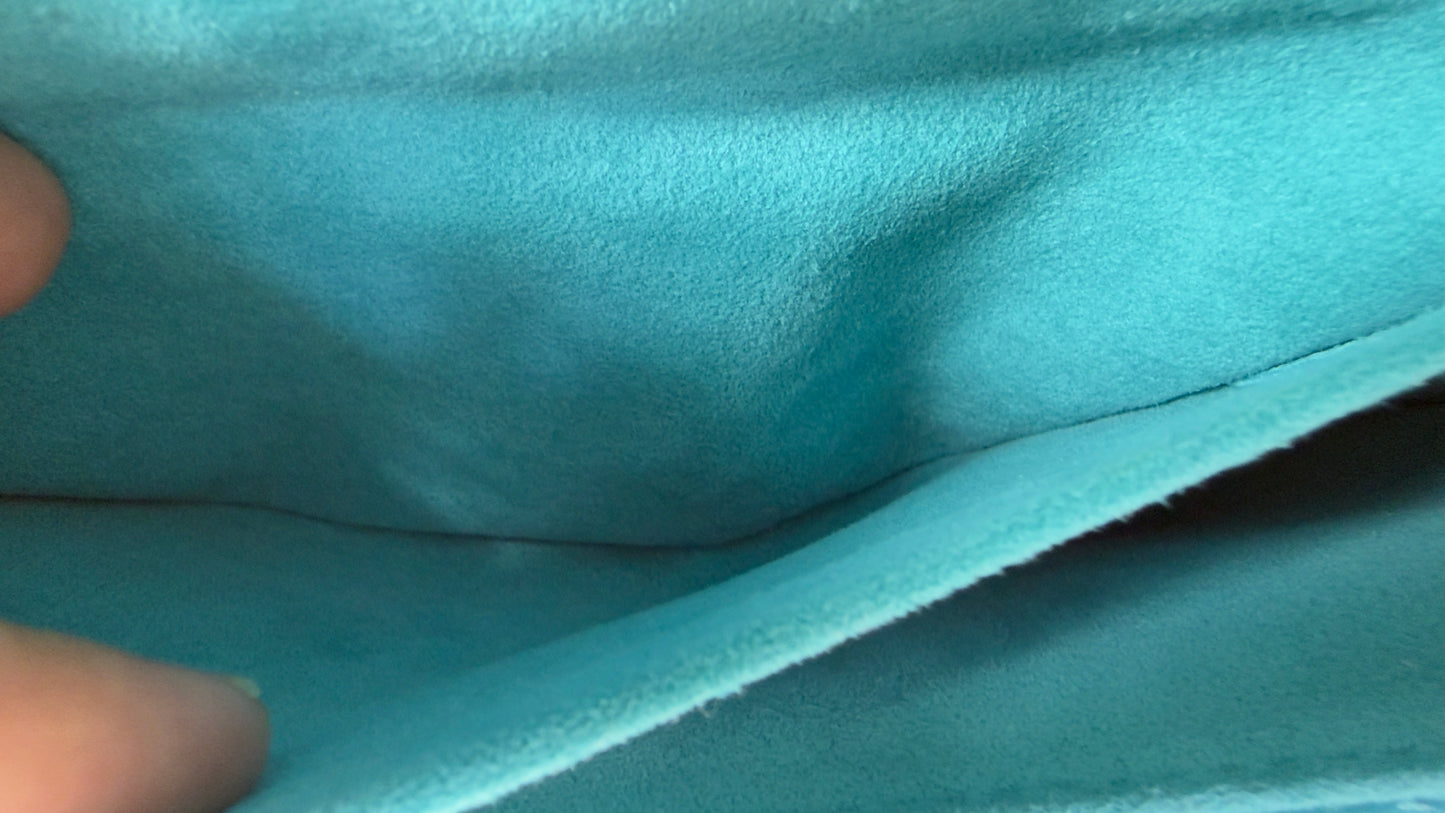 NEW WAVE Calfskin Chain MM Turquoise Blue