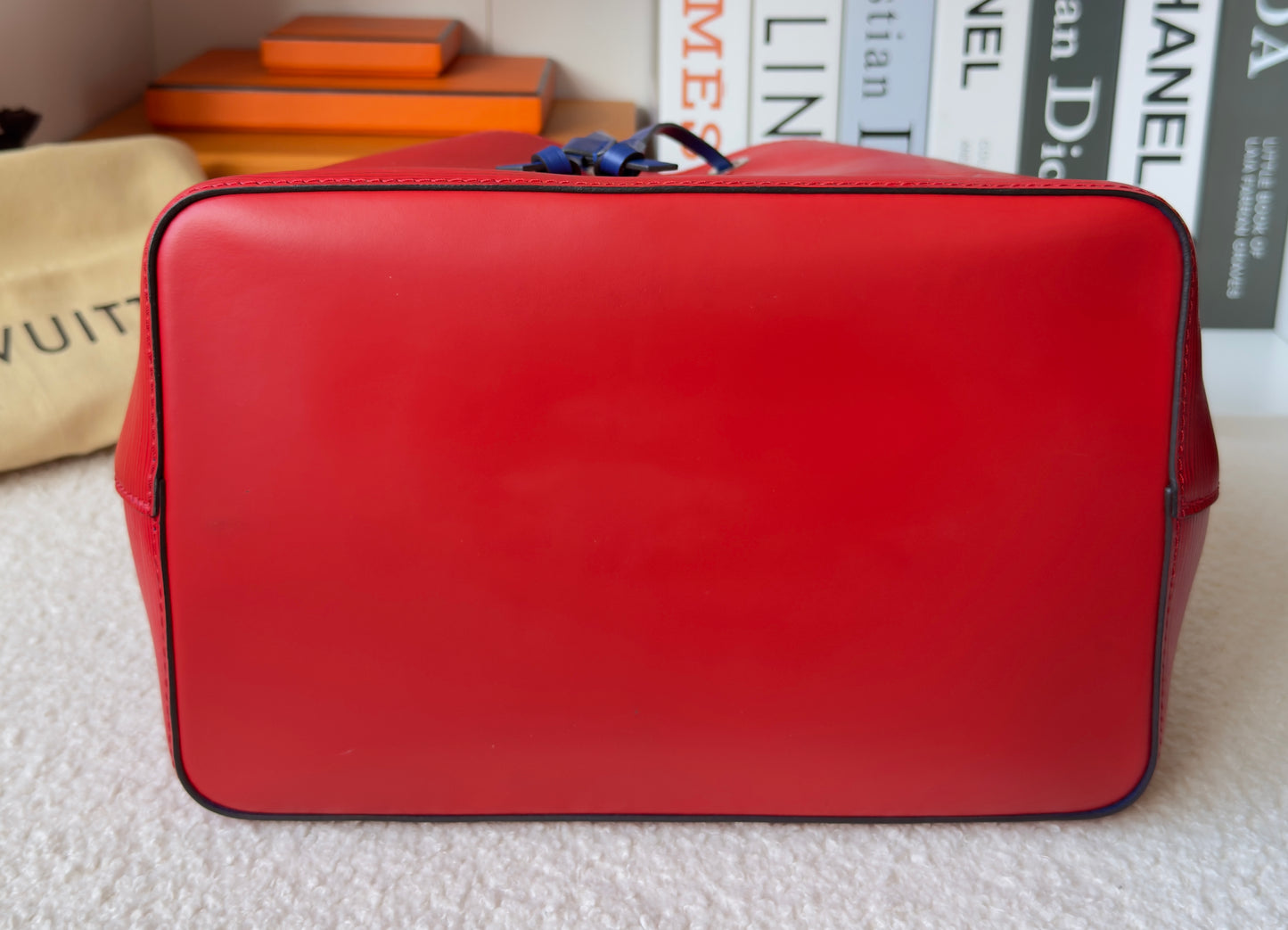 NEONOE MM Red Blue Coquelicot Epi Leather Bag