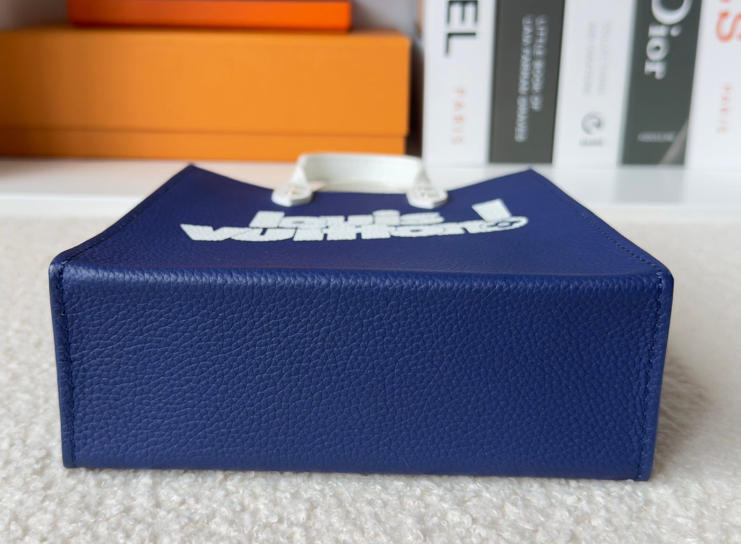 LIKE NEW LIMITED EDITION EVERYDAY SIGNATURE SAC PLAT XS BLUE
