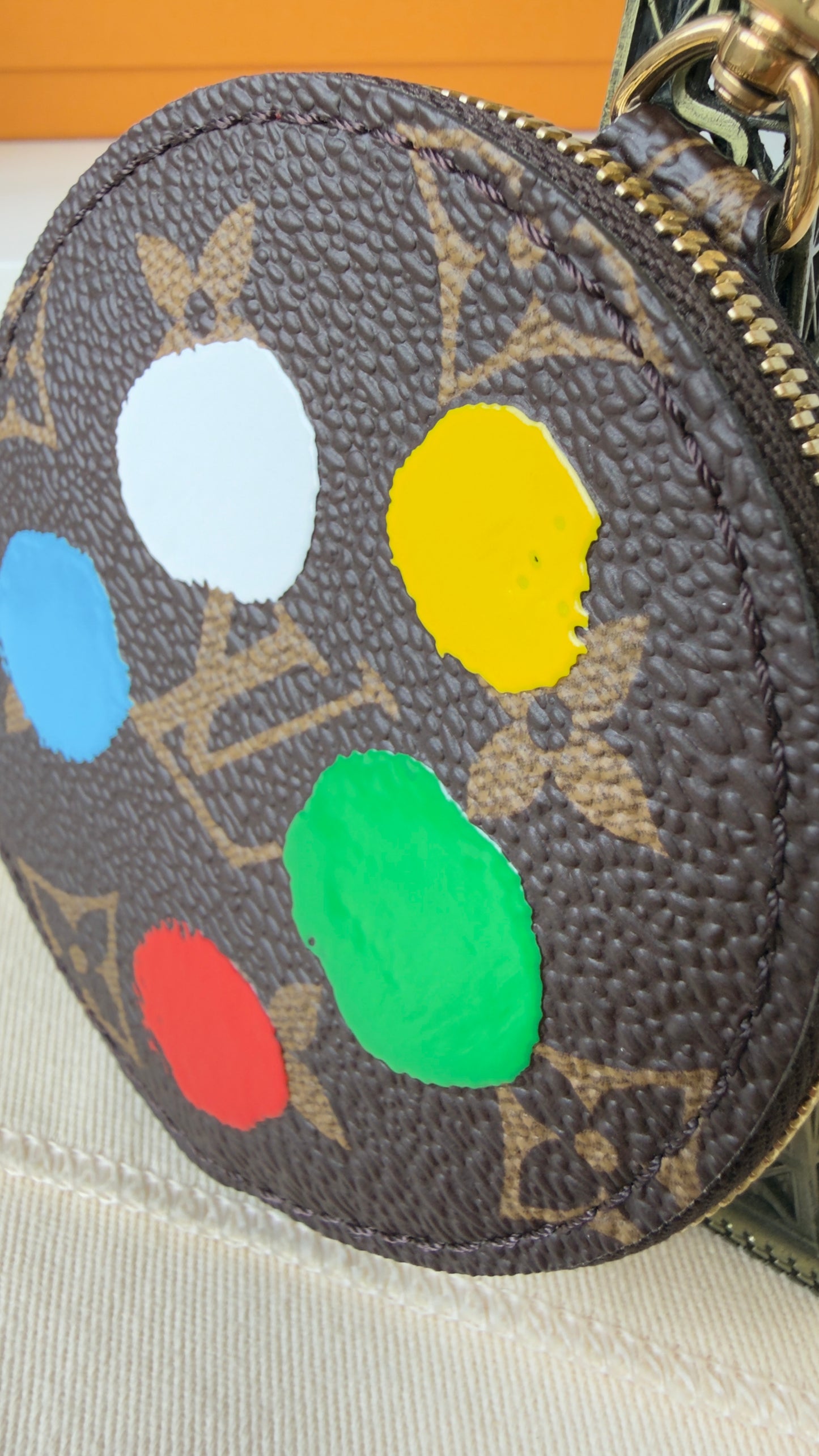NEW/UNUSED LV x Yayoi Kusama Round zipped coin purse